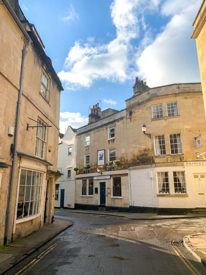 The Griffin Inn บาธ ภายนอก รูปภาพ